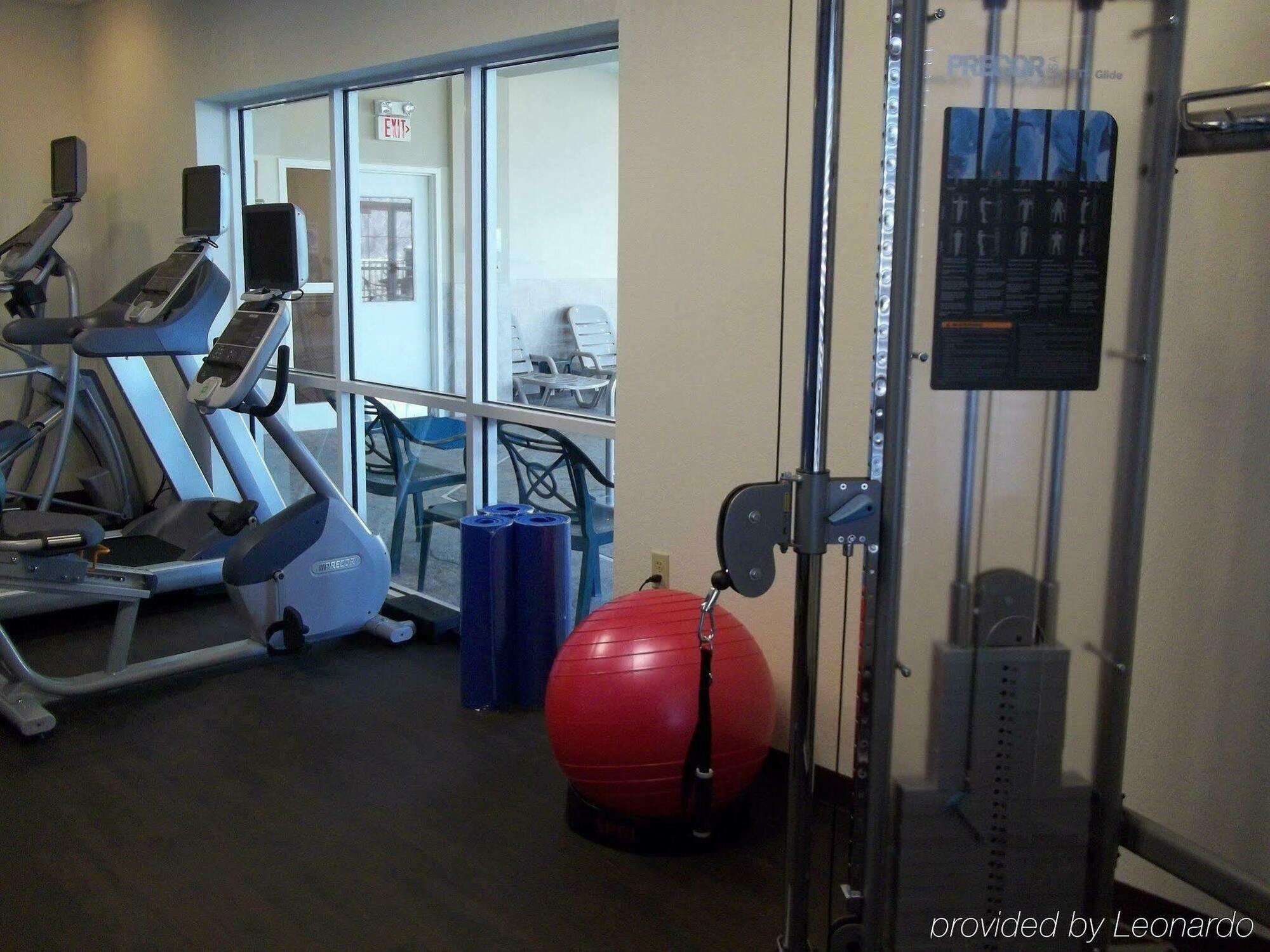 Park Manor Hotel Клифтон-Парк Экстерьер фото A typical fitness center
